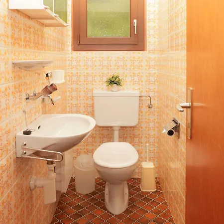 Praline By Interhome בקתה קראנס-מונטנה